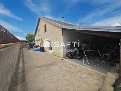 Maison - 213 m² - 7 pièces