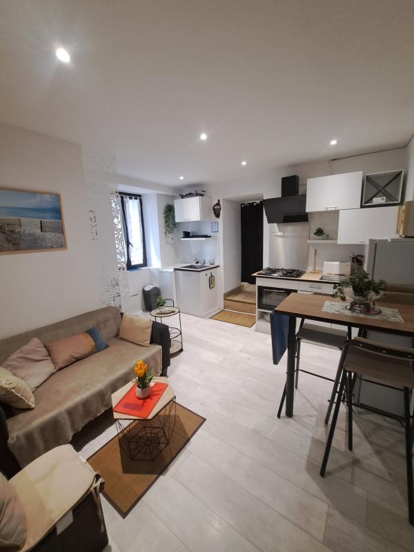 Appartement - 60 m² - 4 pièces