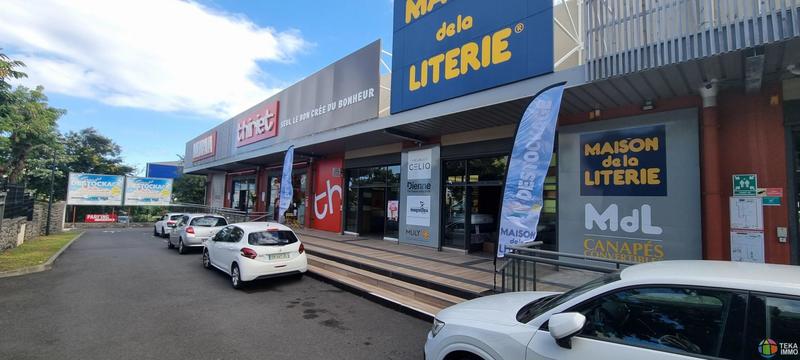 Local commercial - 360 m² - 1 pièce