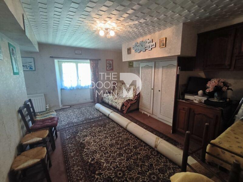 Propriété - 105 m² - 5 pièces