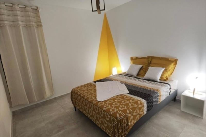 Appartement - 80 m² - 3 pièces