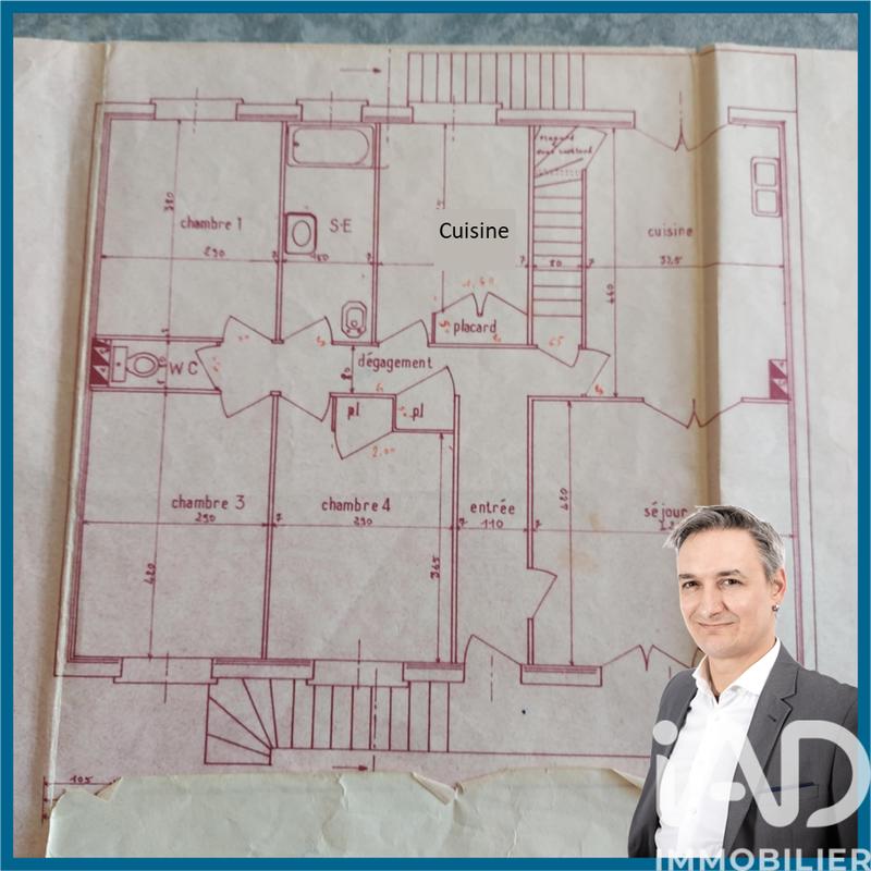 Maison - 97 m² - 7 pièces