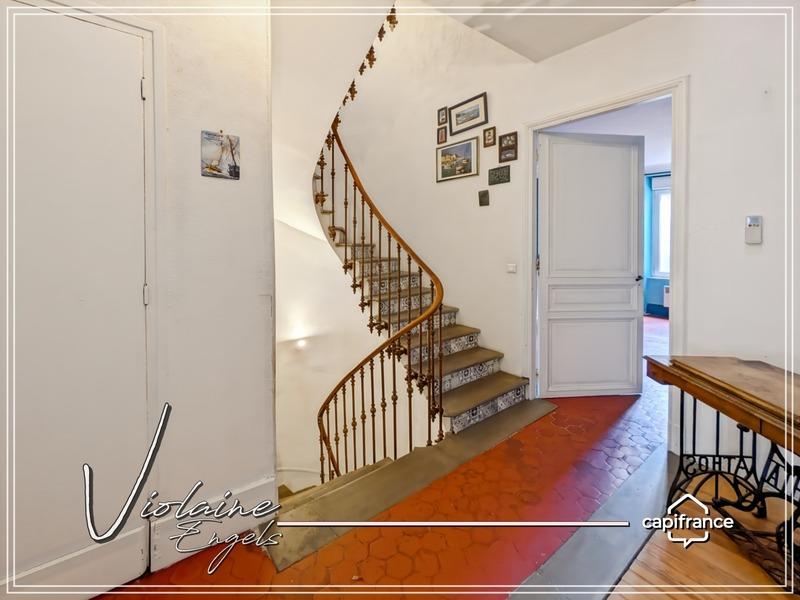 Maison de village - 217 m² - 7 pièces