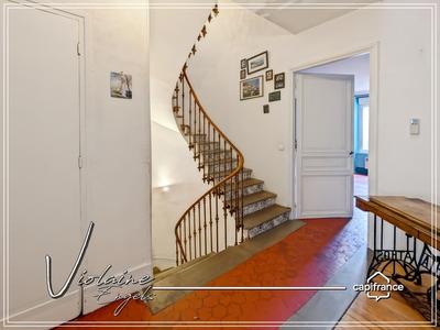 Maison de village - 217 m² - 7 pièces