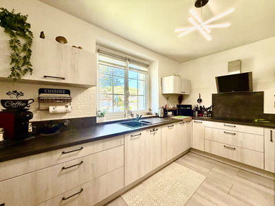 Maison - 114 m² - 6 pièces