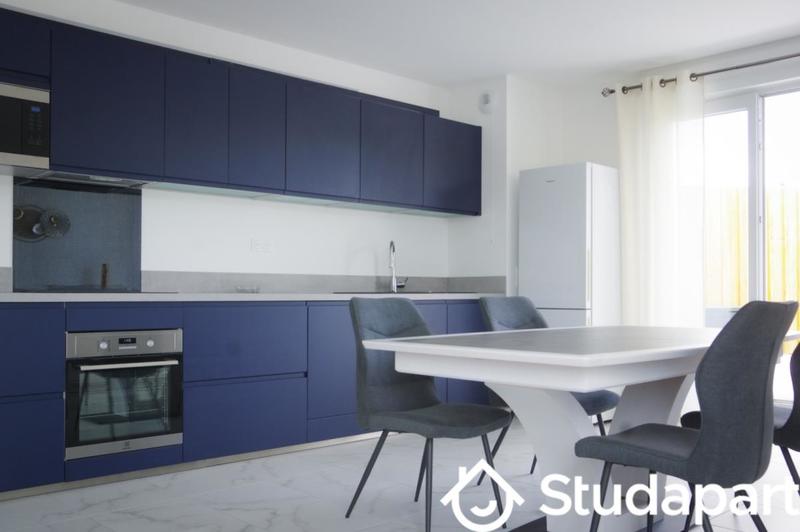 Appartement - 90 m² - 3 pièces