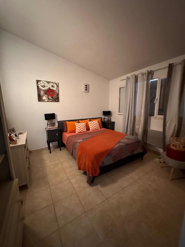 Maison jumelée - 128 m² - 6 pièces