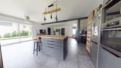 Maison - 145 m² - 5 pièces