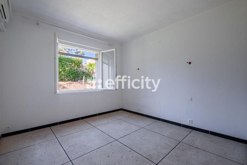 Appartement - 100 m² - 4 pièces