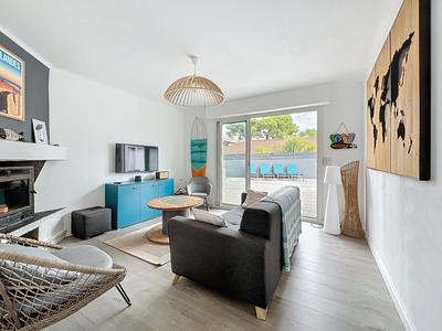 Maison - 90 m² - 5 pièces