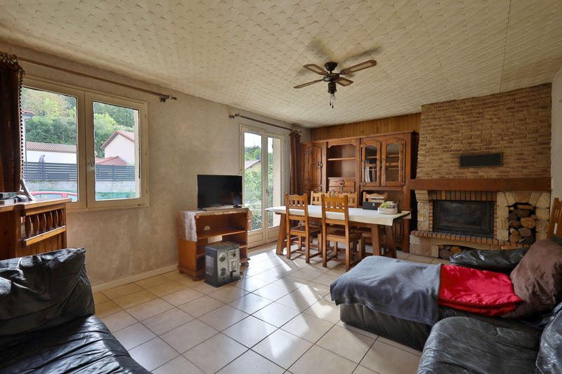 Maison - 106 m² - 5 pièces