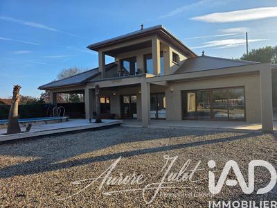 Maison - 183 m² - 5 pièces