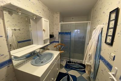 Propriété - 246 m² - 9 pièces