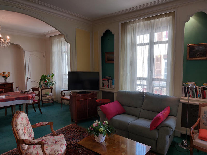 Appartement - 130 m² - 6 pièces