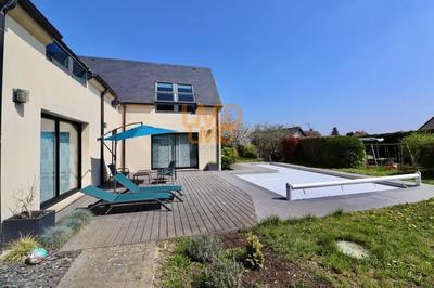 Villa - 279 m² - 7 pièces