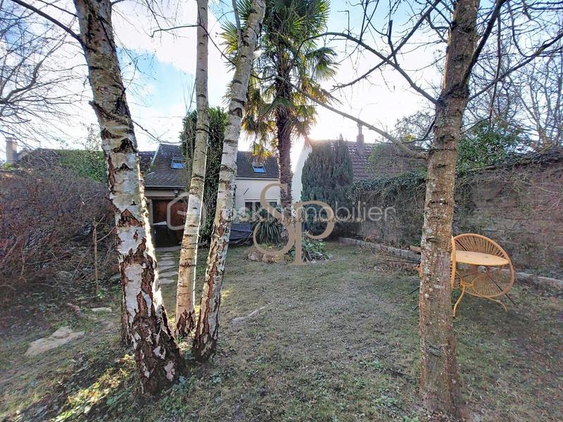 Maison ancienne - 152 m² - 6 pièces