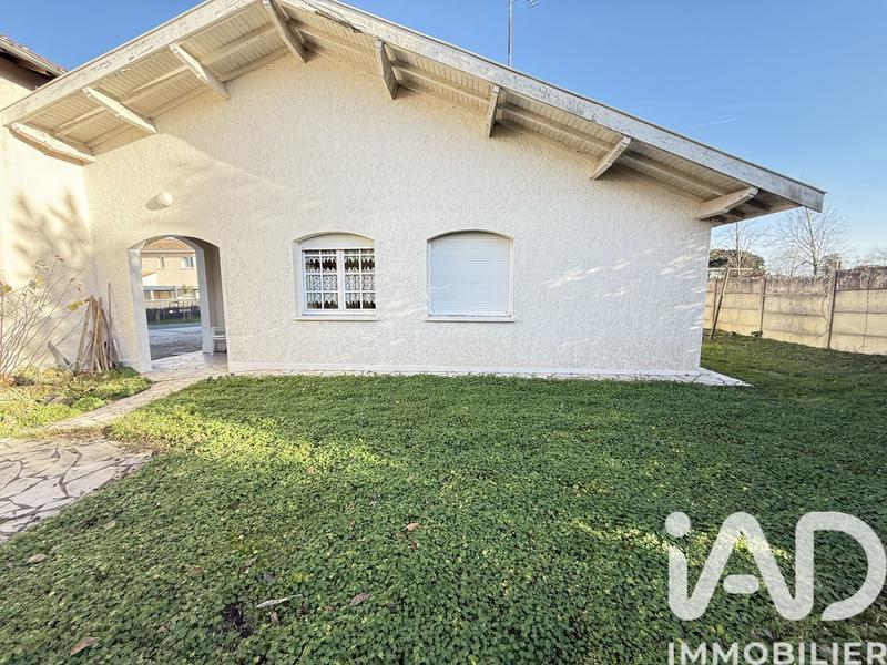 Maison - 93 m² - 5 pièces