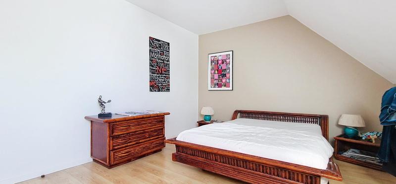 Maison - 270 m² - 7 pièces