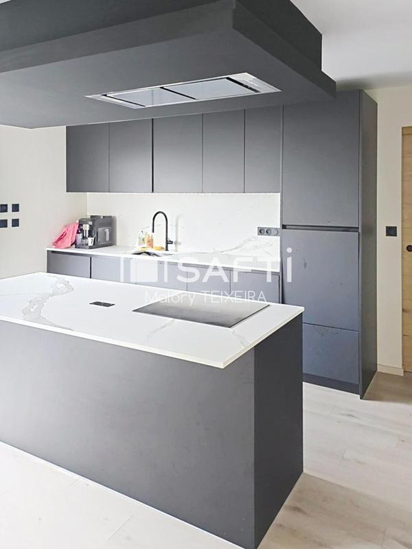 Maison - 172 m² - 8 pièces