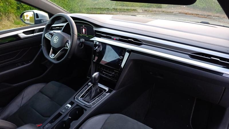 Volkswagen Arteon Shooting Brake 2.0 Tdi 150 Dsg7 R-Line - Automatique Toit ouvrant