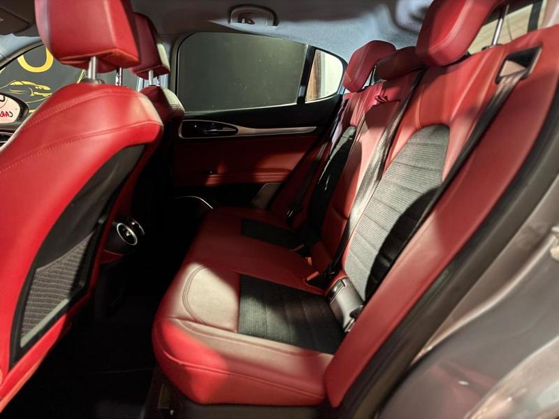 Alfa Romeo Stelvio Super 2.2 Jtd 160ch Caméra de recul, Démarrage sans clé, Régulateur vitesse adaptatif