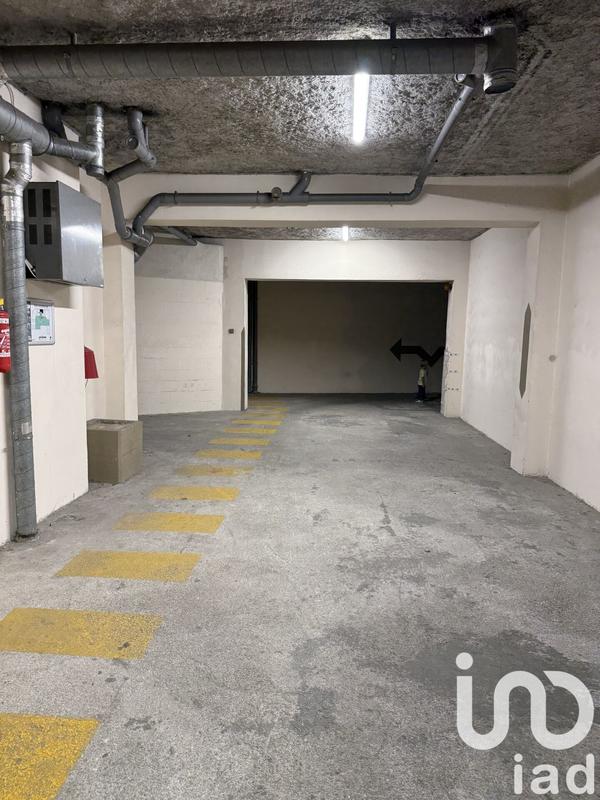 Parking - 20 m²