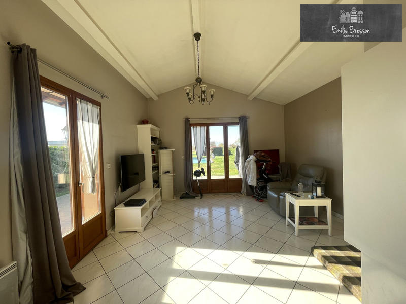 Maison - 110 m² - 4 pièces