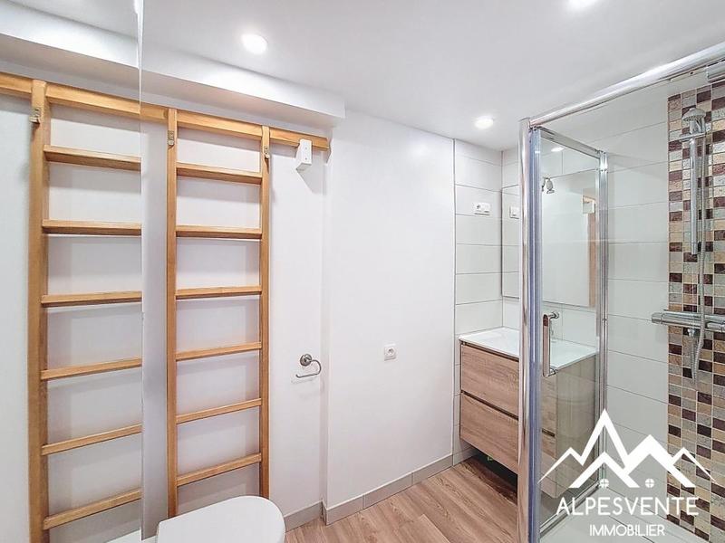 Studio - 24 m² - 2 pièces