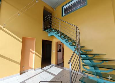 Maison - 195 m² - 5 pièces