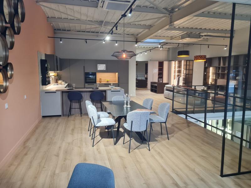 Local commercial - 255 m²