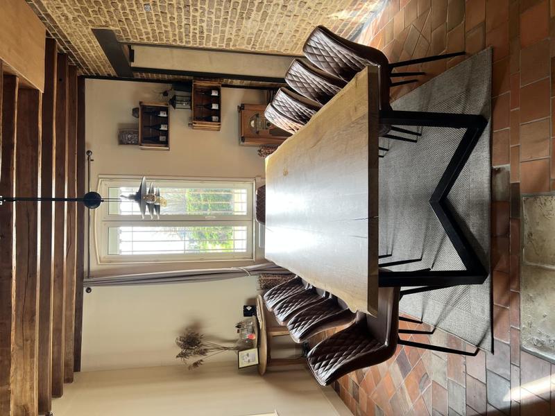 Maison - 208 m² - 6 pièces