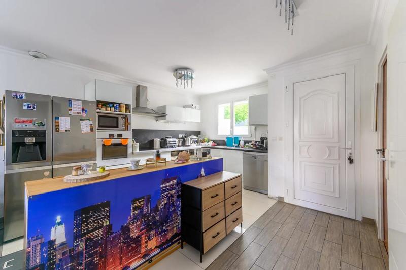 Maison - 126 m² - 6 pièces