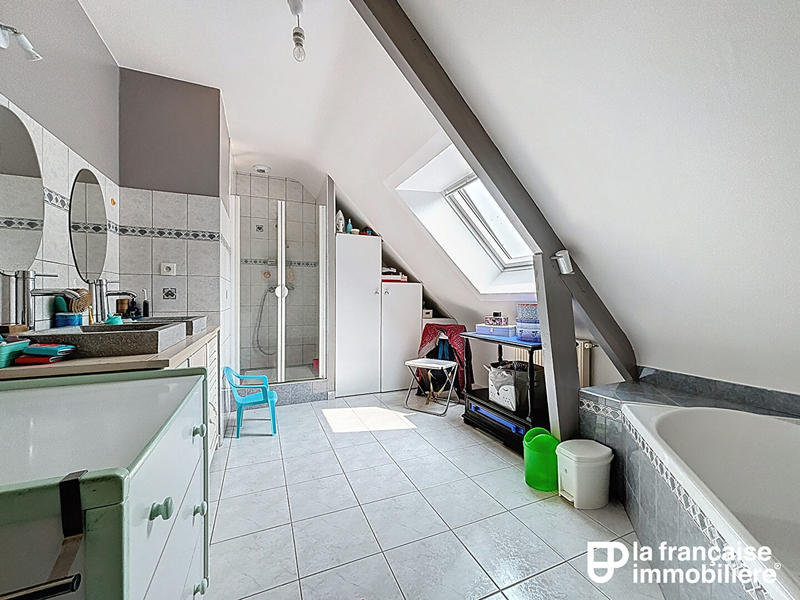 Maison - 126 m² - 5 pièces