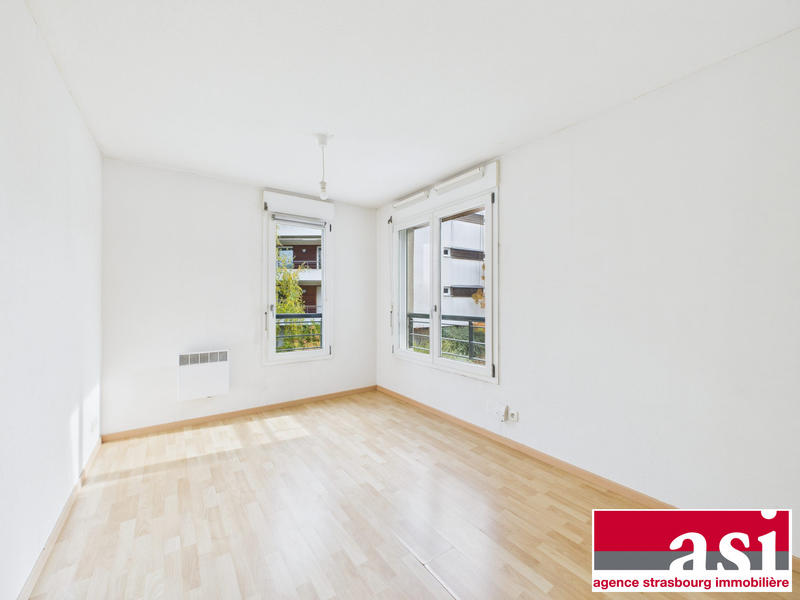 Appartement - 93 m² - 4 pièces