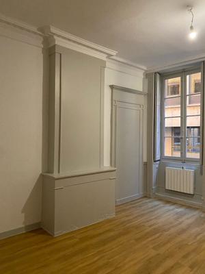 Studio - 40 m² - 1 pièce