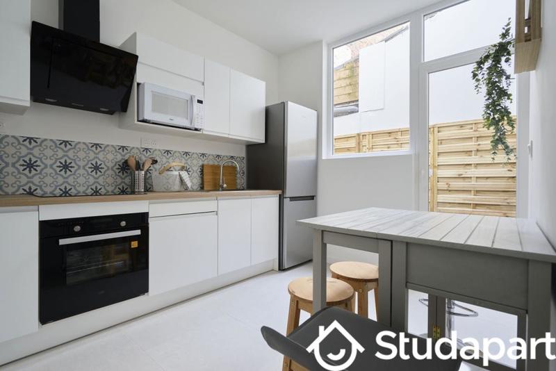 Chambre - 10 m² - 1 pièce