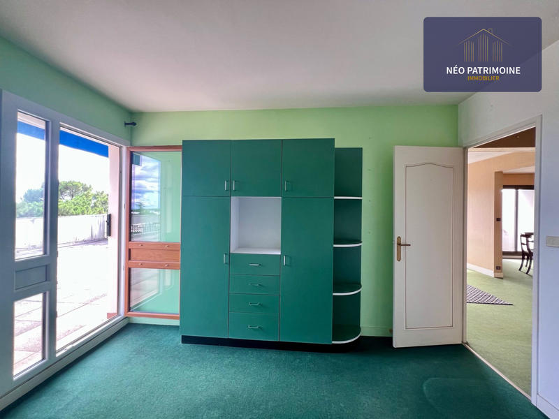 Appartement - 140 m² - 6 pièces