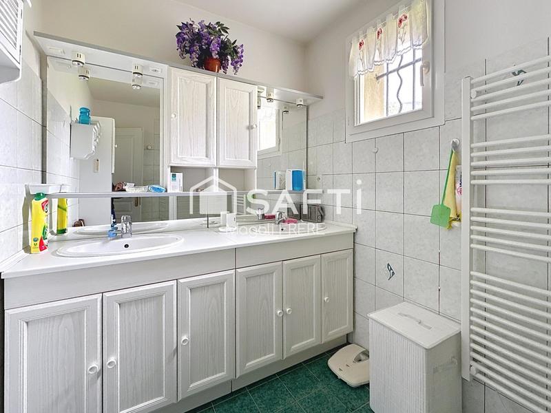 Maison - 160 m² - 5 pièces