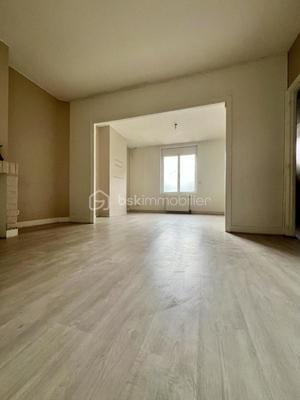 Maison ancienne - 102 m² - 4 pièces