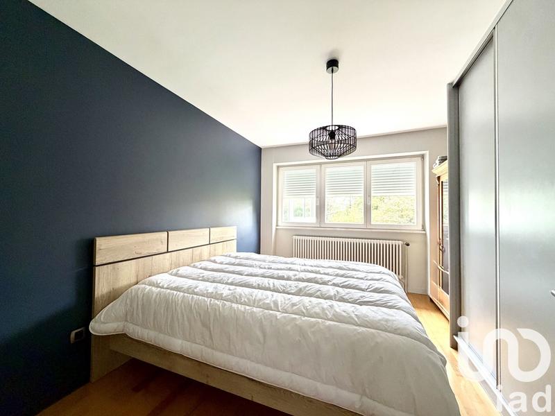 Maison - 252 m² - 8 pièces