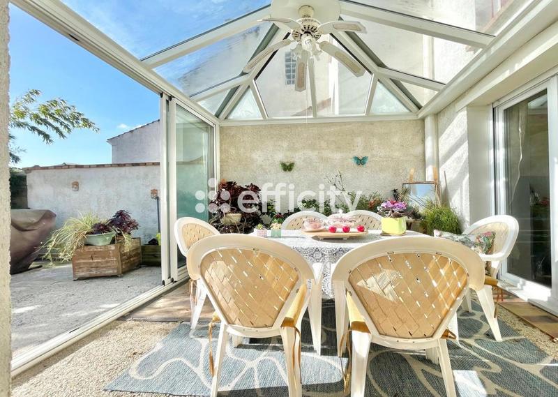 Maison - 175 m² - 8 pièces