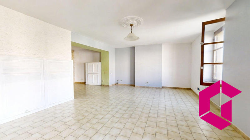 Appartement - 121 m² - 5 pièces