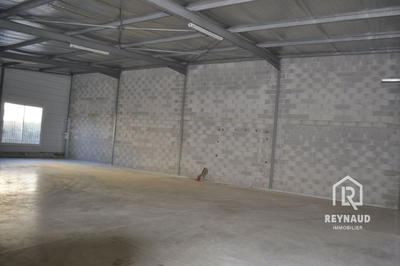 Local commercial - 440 m²