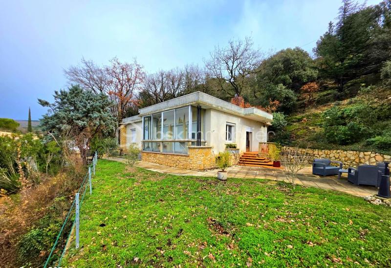 Maison - 94 m² - 4 pièces