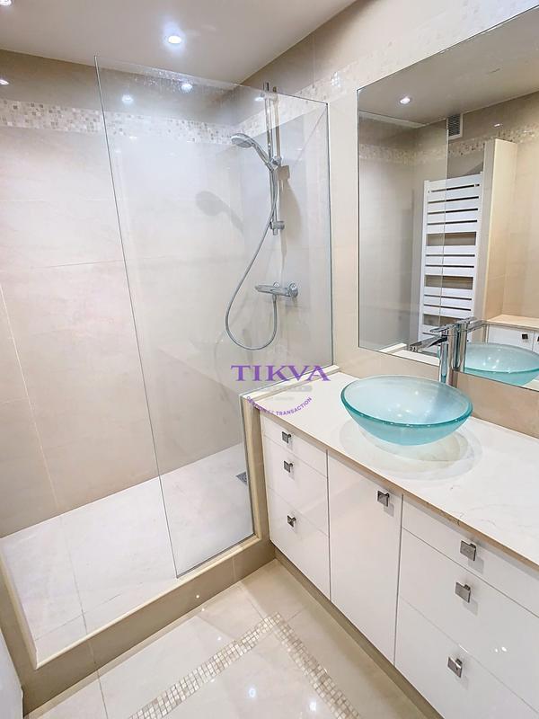 Appartement - 116 m² - 4 pièces