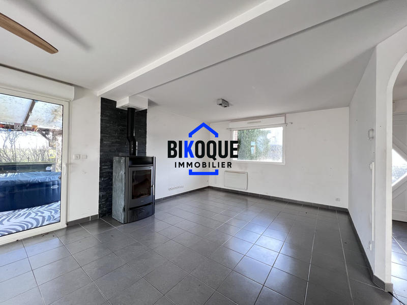Maison - 105 m² - 5 pièces
