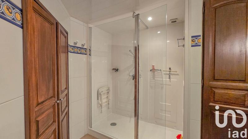 Maison - 286 m² - 6 pièces