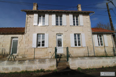 Maison ancienne - 77 m² - 4 pièces