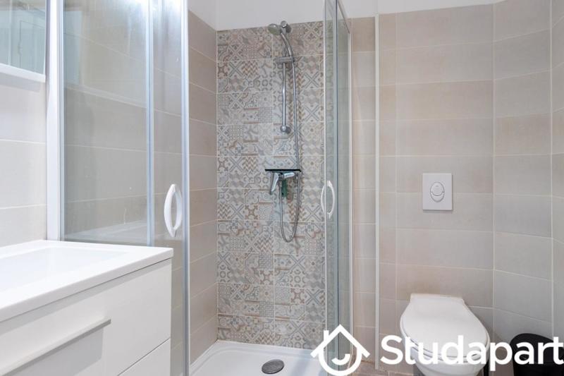 Chambre - 16 m² - 1 pièce