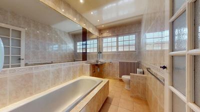 Maison - 191 m² - 7 pièces